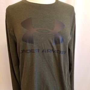 Under Armour Medium Long sleeve Tshirt. Heat gear